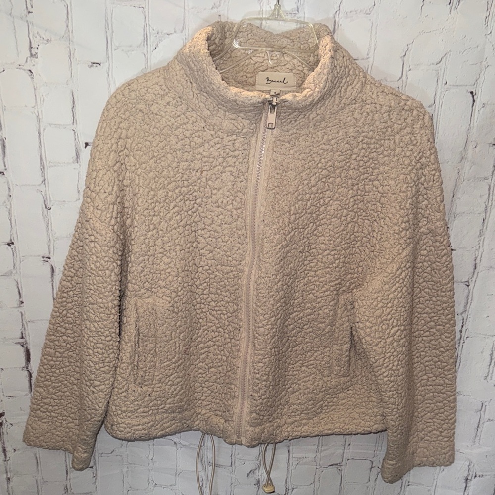 Women’s Cream Color Teddy Jacket - Picture 5 of 8